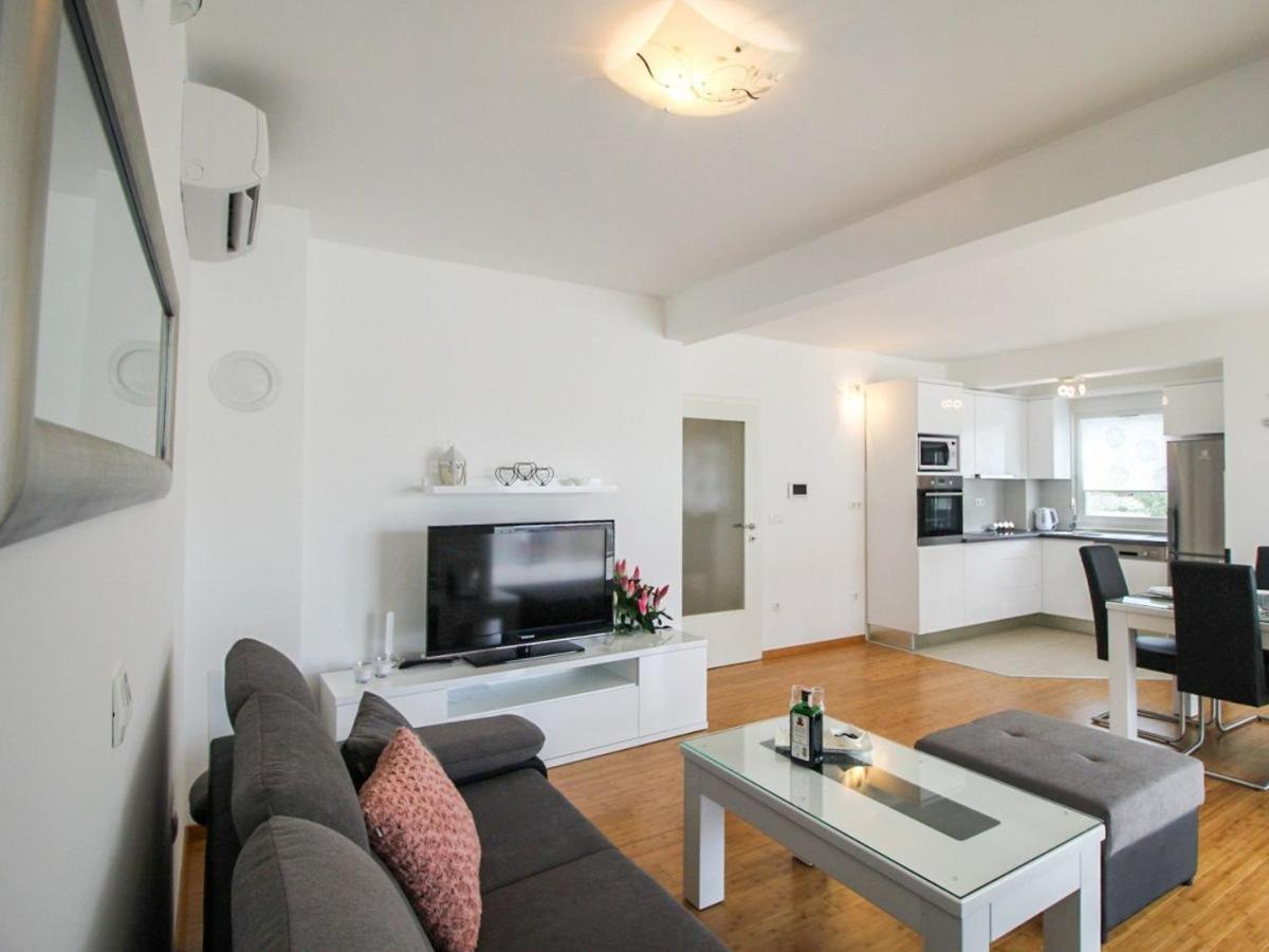 Luxury Xxl Apartment Makarska Exterior foto